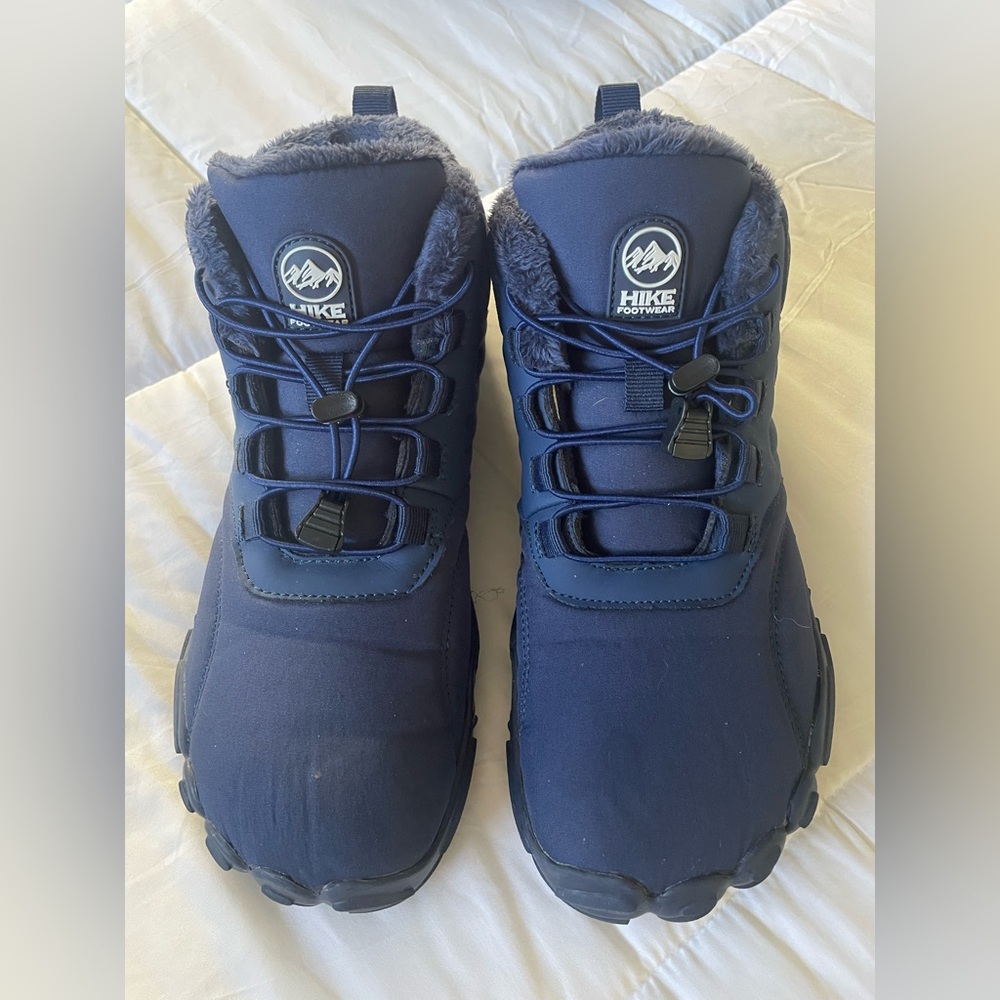 Women’s Navy Winter Hiking Boots